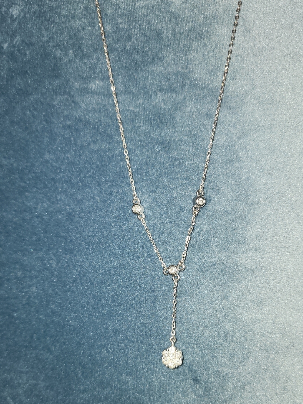 14kt White Gold Natural Cluster Flower Diamond Lariat Drop Necklace